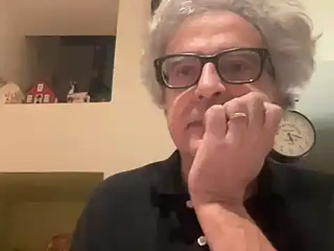 Snapshot of chtentation chatting on 16, 12, 2025 chtentation online show from 16, 12, 2025