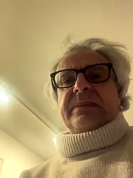 Snapshot of chtentation chatting on 5, 1, 2026 chtentation online show from 5, 1, 2026