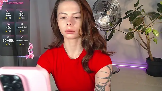 BellaAbey online show from 15, 12, 2025