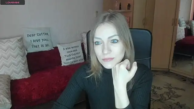 Tiffany Bates online show from 26, 4, 2026