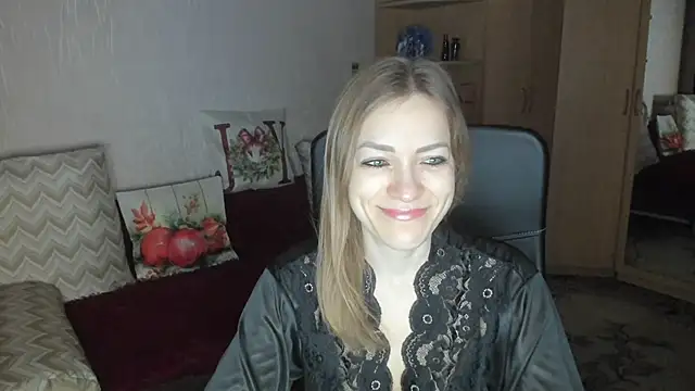 Tiffany Bates online show from 7, 1, 2026