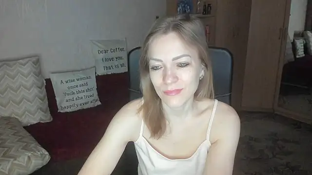 Tiffany Bates online show from 8, 2, 2026