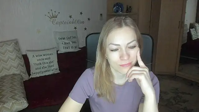 Tiffany Bates online show from 3, 12, 2025