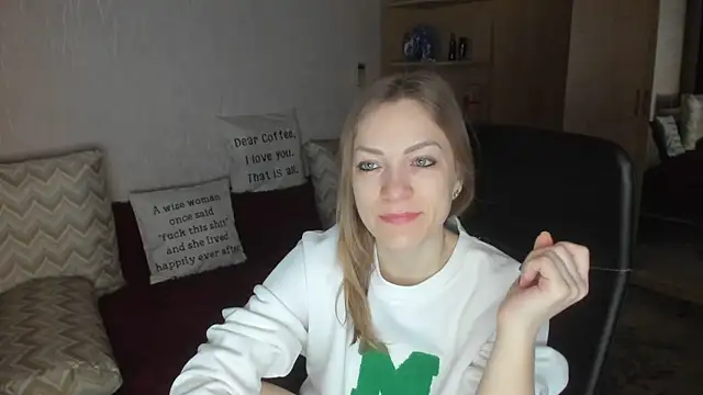 Tiffany Bates online show from 13, 1, 2026