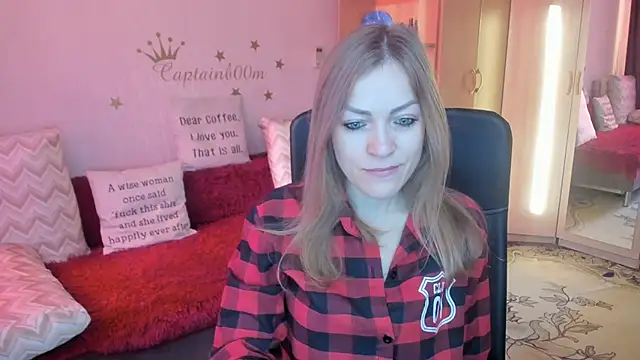 Tiffany Bates online show from 1, 10, 2025