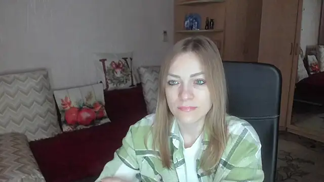 Tiffany Bates online show from 8, 1, 2026