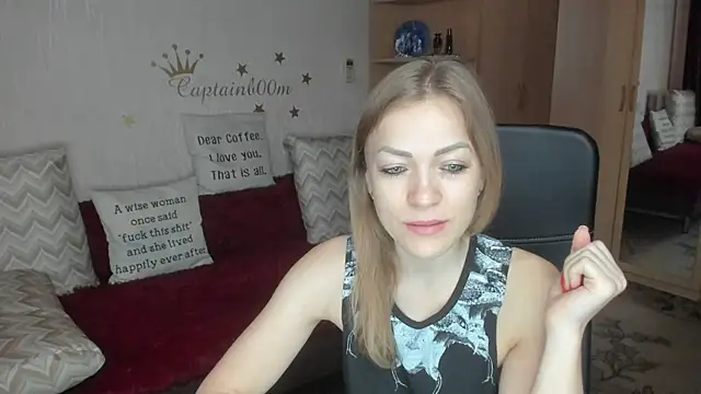 Tiffany Bates online show from 2, 10, 2025