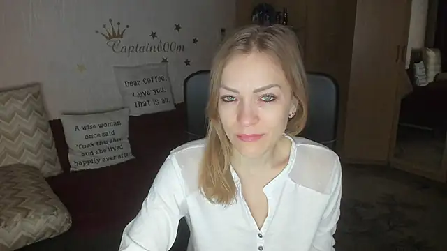 Tiffany Bates online show from 24, 10, 2025