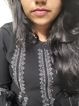 Snapshot of Miss_Rose__ chatting on 14, 10, 2025 Miss Rose online show from 14, 10, 2025