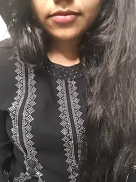 Snapshot of Miss_Rose__ chatting on 6, 10, 2025 Miss Rose online show from 6, 10, 2025