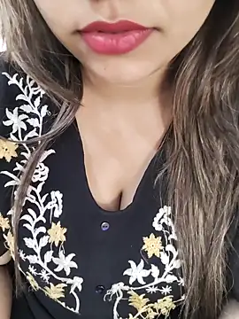 Snapshot of Miss_Rose__ chatting on 15, 11, 2025 Miss Rose online show from 15, 11, 2025