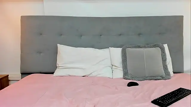 KelaniSilva online show from 8, 11, 2025