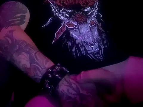 Snapshot of Sinner___ chatting on 25, 10, 2025 Sinner online show from 25, 10, 2025