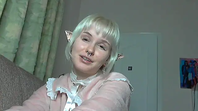 Paradoxy  online show from 14, 12, 2025