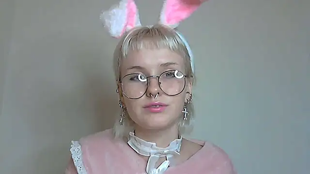 Paradoxy  online show from 20, 10, 2025