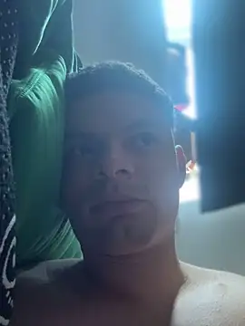 Gabrielrdsouza online show from 25, 9, 2025