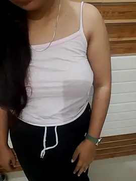 Minakshi 677 online show from 5, 11, 2025