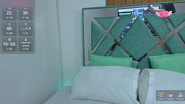 lissastone online show from 11, 11, 2025