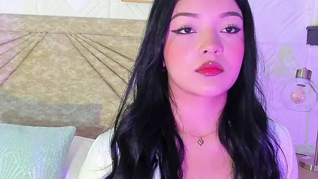 Snapshot of EmmaBlossom chatting on 4, 2, 2026 EmmaBlossom online show from 4, 2, 2026