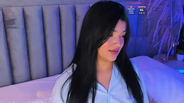 EmmaBlossom online show from 27, 9, 2025