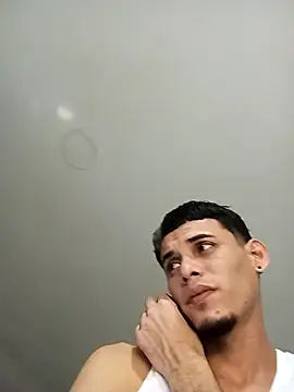 Snapshot of Pingasaboy20 chatting on 6, 11, 2025 Pingasaboy20 online show from 6, 11, 2025