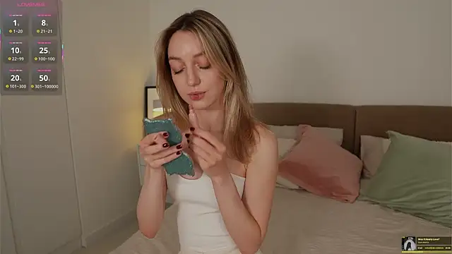 SophieBelll online show from 10, 6, 2026