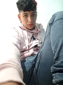 Owen tomboy online show from 19, 11, 2025