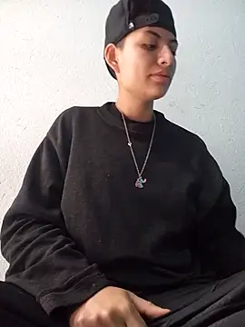 Owen tomboy online show from 18, 10, 2025