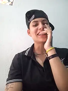 Owen tomboy online show from 17, 10, 2025