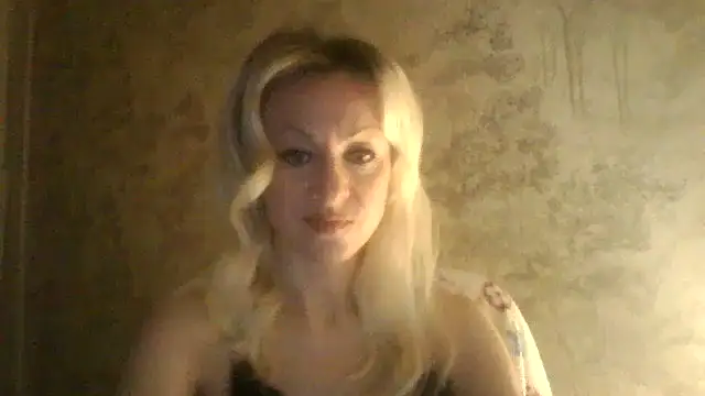 Veyrise online show from 30, 10, 2025