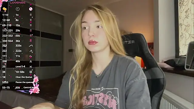 EvaCarter1 online show from 21, 10, 2025