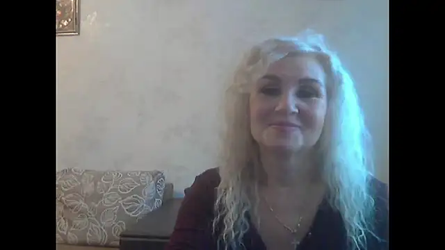 Snapshot of LadySexyBlond chatting on 15, 11, 2025 LadySexyBlond online show from 15, 11, 2025