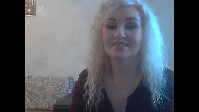 Snapshot of LadySexyBlond chatting on 3, 3, 2026 LadySexyBlond online show from 3, 3, 2026
