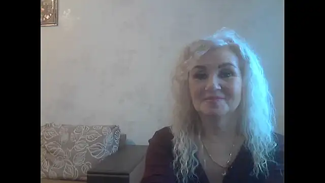 Snapshot of LadySexyBlond chatting on 17, 12, 2025 LadySexyBlond online show from 17, 12, 2025
