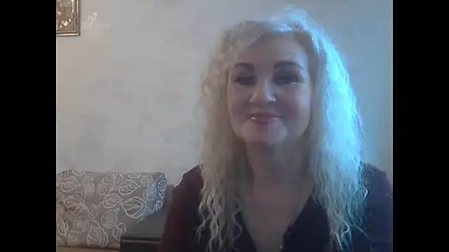 Snapshot of LadySexyBlond chatting on 23, 12, 2025 LadySexyBlond online show from 23, 12, 2025