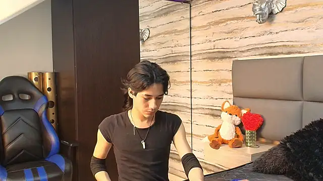 Snapshot of Lovers_21 chatting on 25, 2, 2026 Lovers 21 online show from 25, 2, 2026