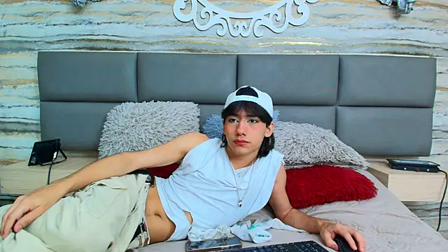 Lovers 21 online show from 2, 10, 2025