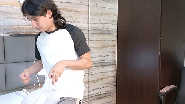 Snapshot of Lovers_21 chatting on 16, 6, 2026 Lovers 21 online show from 16, 6, 2026