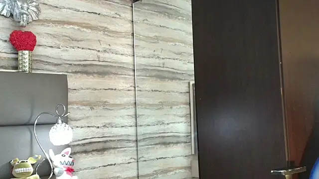 Lovers 21 online show from 10, 4, 2026