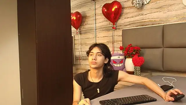 Snapshot of Lovers_21 chatting on 16, 2, 2026 Lovers 21 online show from 16, 2, 2026