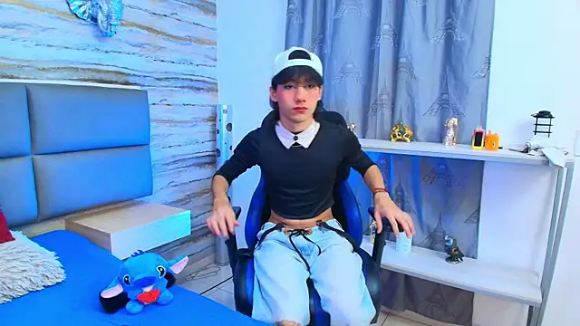 Lovers 21 online show from 15, 10, 2025