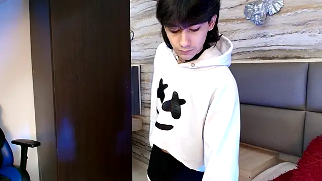 Lovers 21 online show from 23, 11, 2025