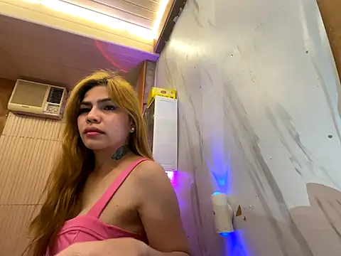 Snapshot of MissFlammarah chatting on 19, 11, 2025 MissFlammarah online show from 19, 11, 2025