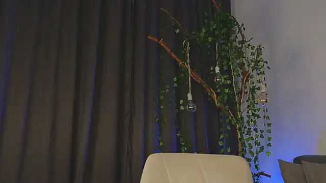 Snapshot of Nicole_Broown_ chatting on 16, 7, 2026 Nicole Broown online show from 16, 7, 2026