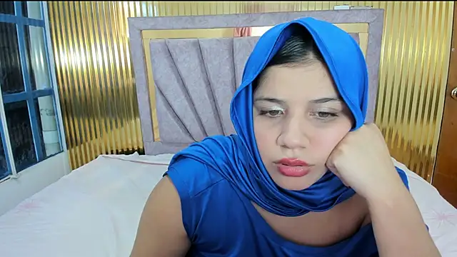 Amyra Rasi online show from 6, 1, 2026