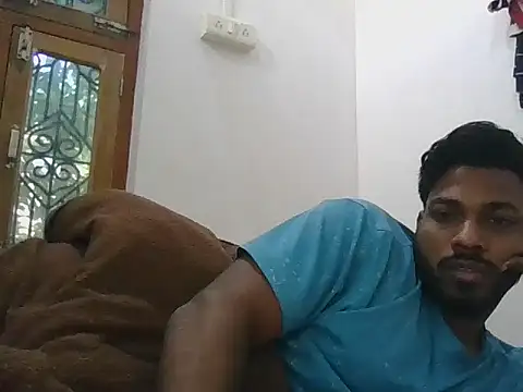 Snapshot of Raw12499 chatting on 17, 11, 2025 Raw12499 online show from 17, 11, 2025