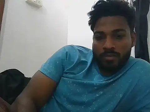 Snapshot of Raw12499 chatting on 18, 11, 2025 Raw12499 online show from 18, 11, 2025