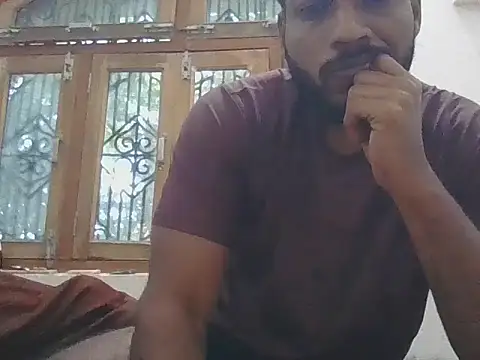 Snapshot of Raw12499 chatting on 23, 11, 2025 Raw12499 online show from 23, 11, 2025