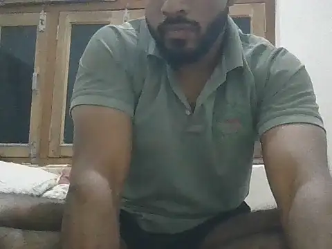 Snapshot of Raw12499 chatting on 30, 11, 2025 Raw12499 online show from 30, 11, 2025