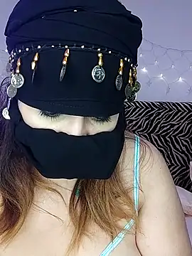 Gigi mango online show from 3, 10, 2025